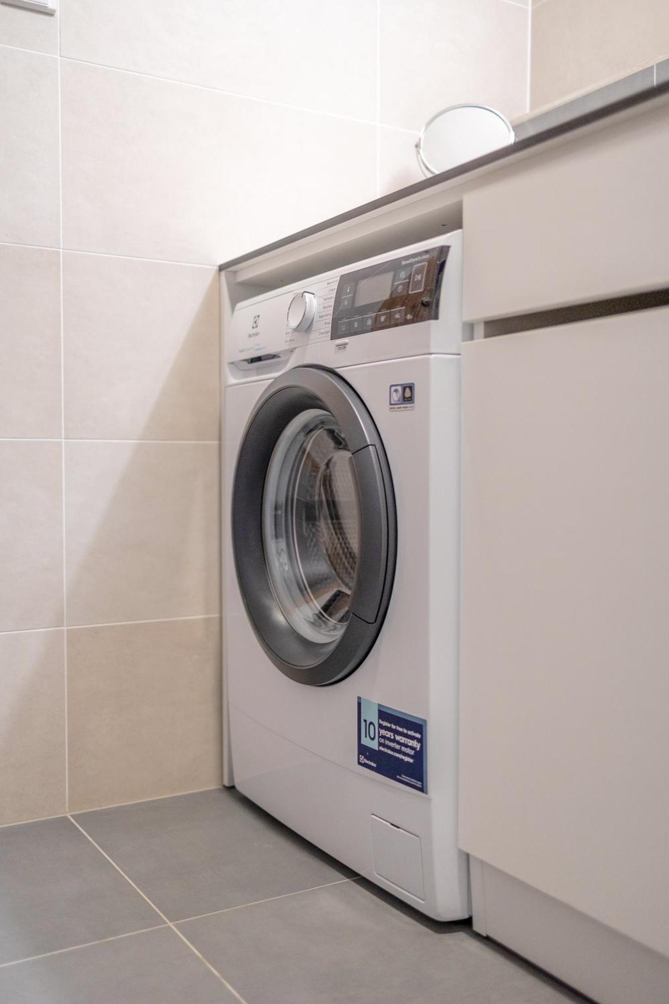דירות Bright 2Br - 7Th Floor, Balcony, Free Parking By Gravity פראג מראה חיצוני תמונה
