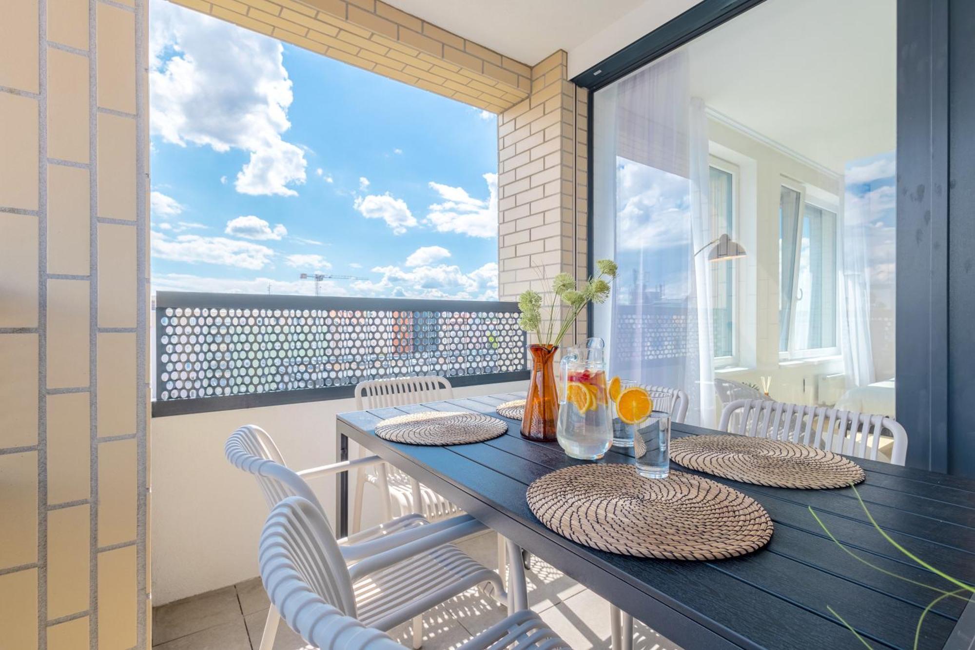 דירות Bright 2Br - 7Th Floor, Balcony, Free Parking By Gravity פראג מראה חיצוני תמונה